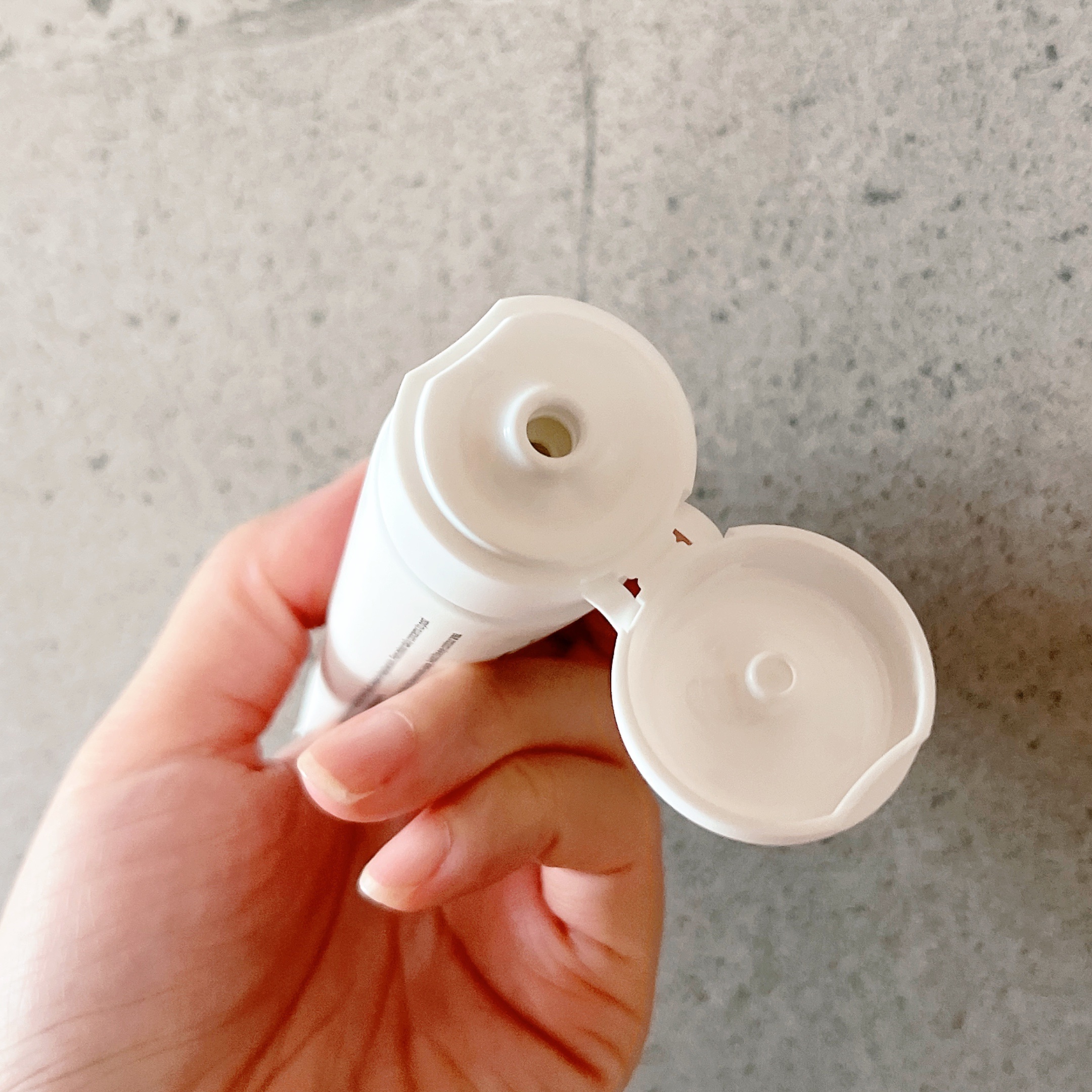 シカプラスト リペアクリーム B5+	/ラ ロッシュ ポゼ/フェイスクリームを使ったクチコミ（2枚目）