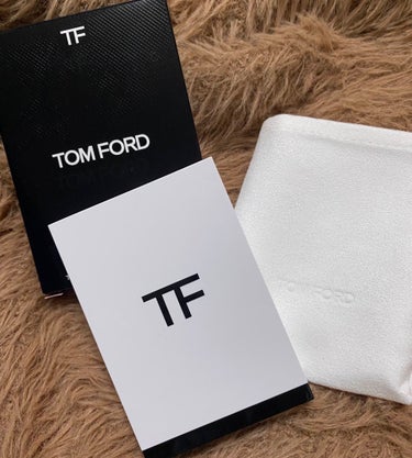 アイ カラー クォード/TOM FORD BEAUTY/アイシャドウパレットを使ったクチコミ（2枚目）