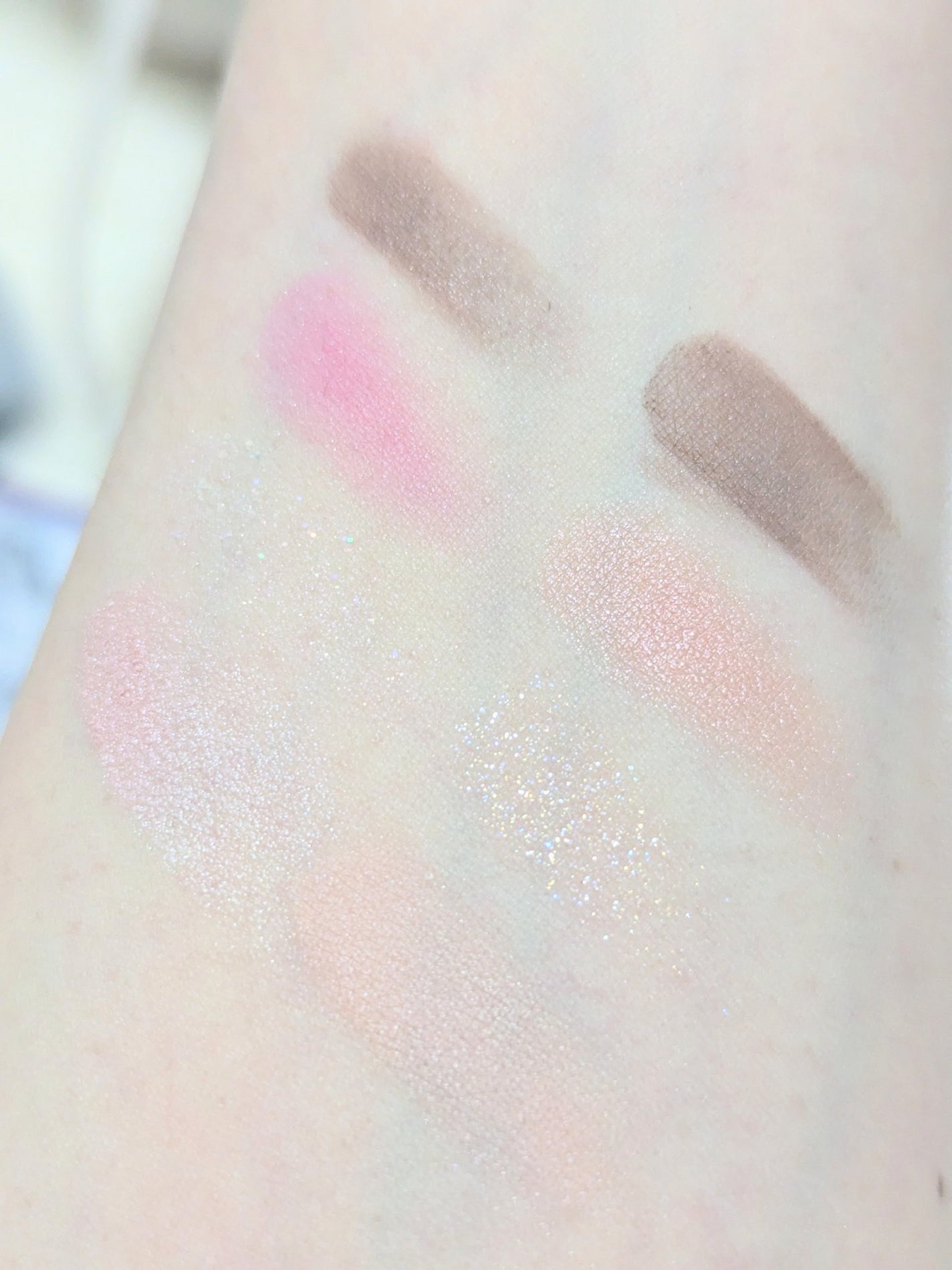 バブアイカラーパレット/minum/アイシャドウパレットを使ったクチコミ(3枚目)