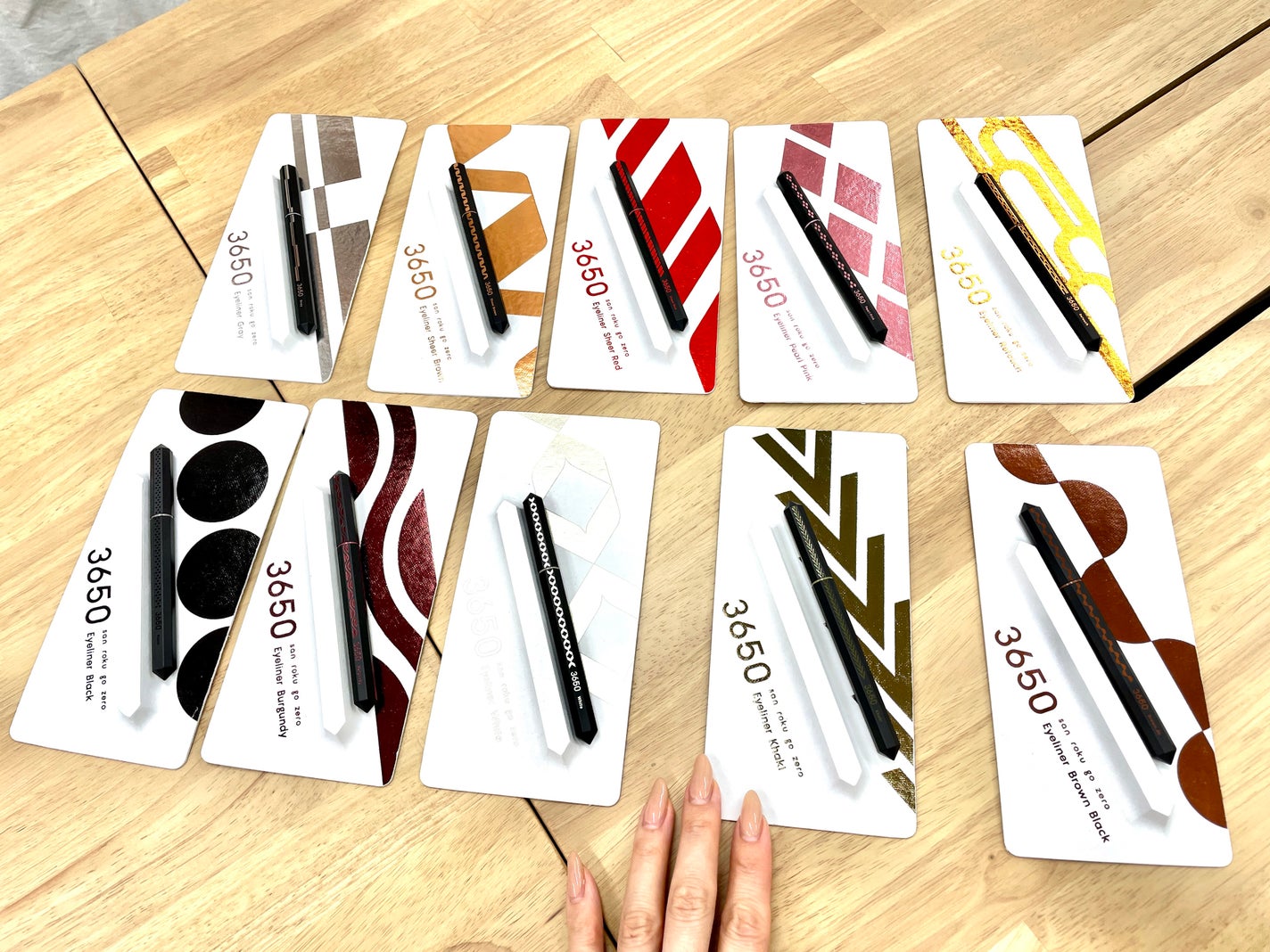 Shiho Arai on LIPS 「3650(sanrokugozero)1日..」(3枚目)