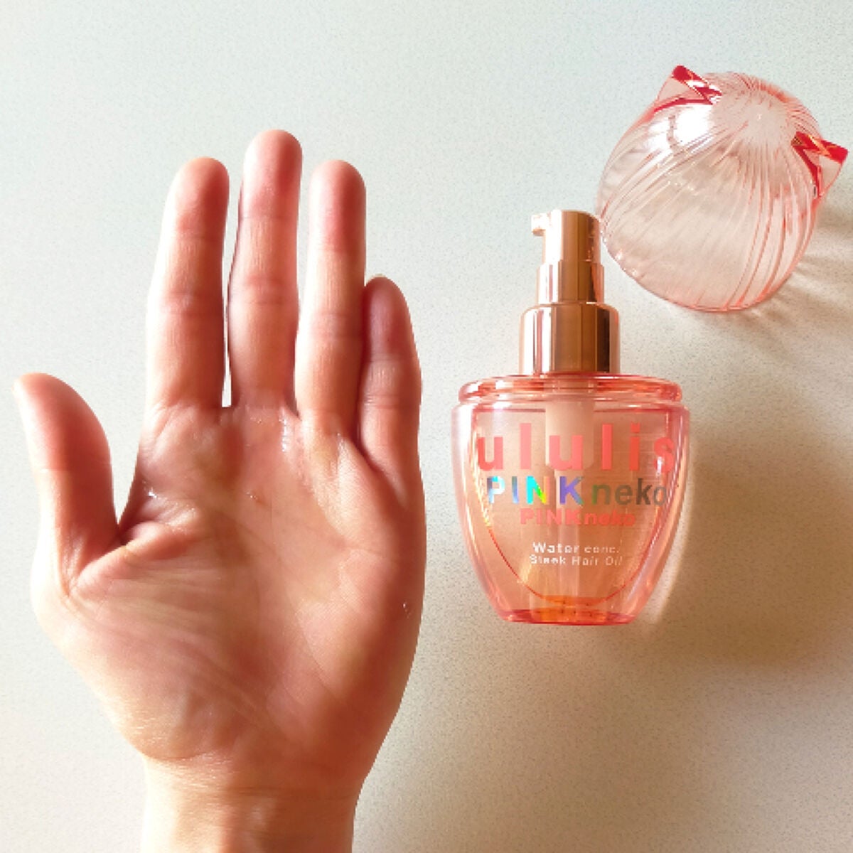 ウルリス ピンクネコ ウォーターコンク スリーク ヘアオイル/ululis/ヘアオイルを使ったクチコミ(2枚目)