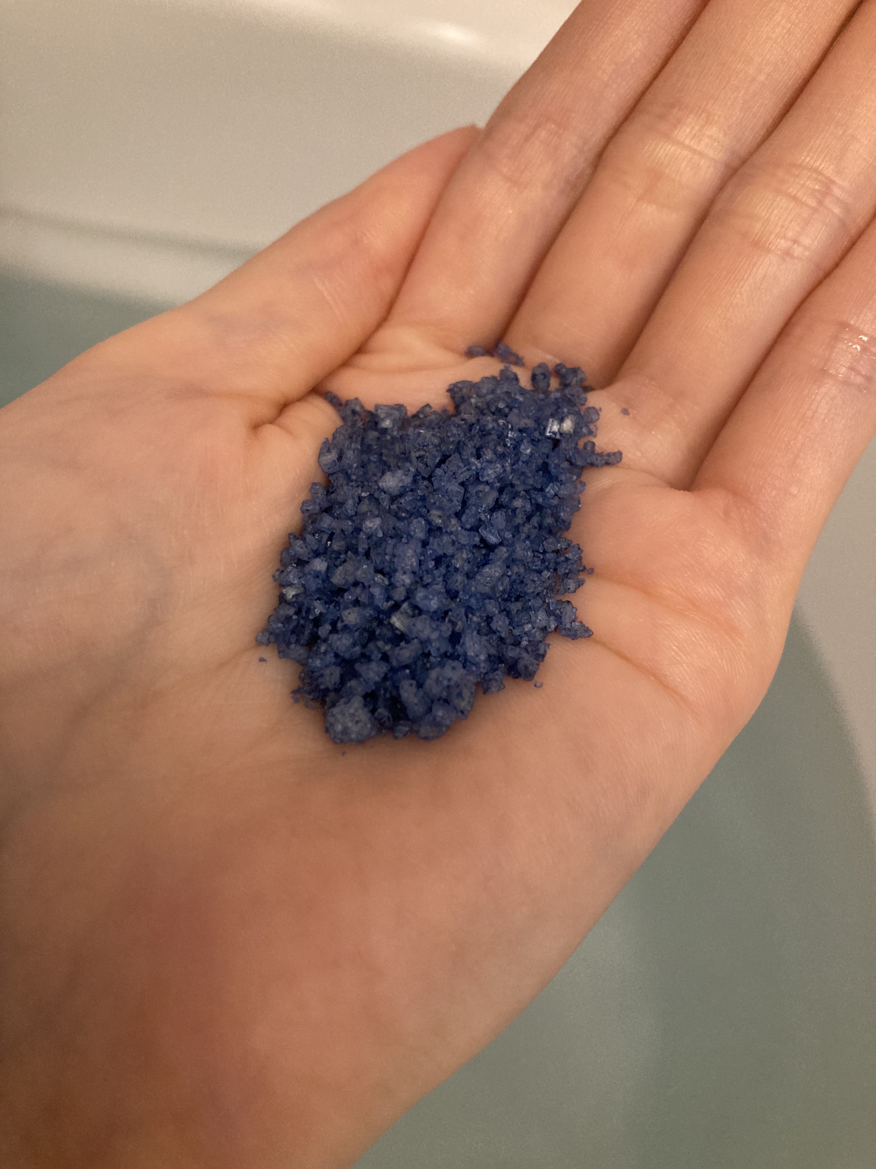 クナイプ グーテナハト バスソルト ホップ＆バレリアンの香り 50g【旧】/クナイプ/無機塩系入浴剤を使ったクチコミ（3枚目）