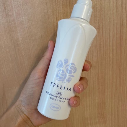 フリーリア 薬用美白フェイスクリアE/コープ/化粧水を使ったクチコミ(2枚目)