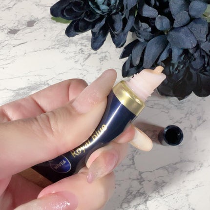 ニベア ロイヤルブルーリップ 濃密美容ケア/ニベア/リップ美容液を使ったクチコミ(3枚目)