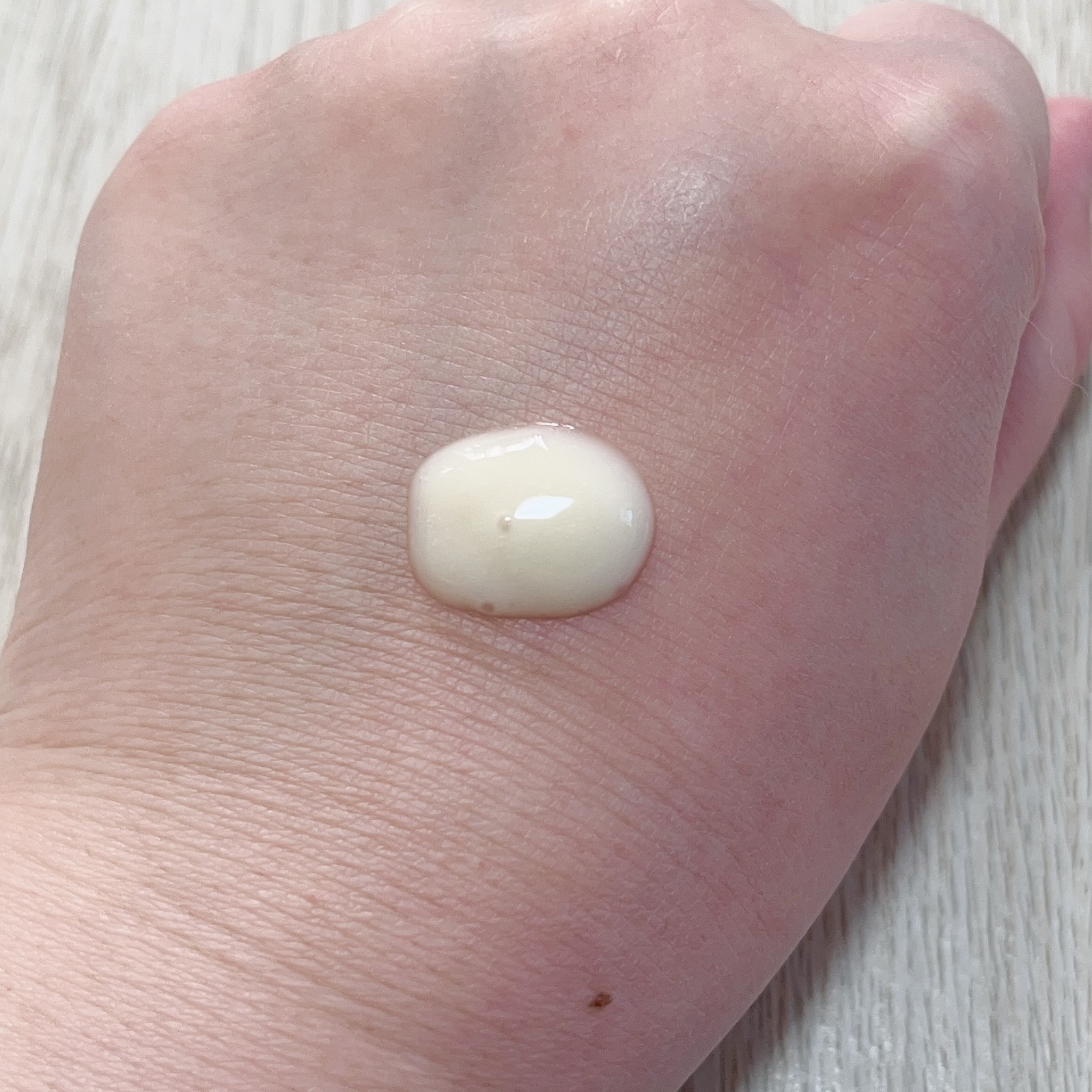 スーパーリッチシャイン ダメージリペア とろとろ補修ヘアクリーム/LUX/アウトバストリートメントを使ったクチコミ（2枚目）