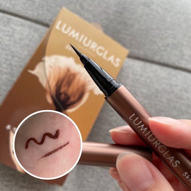 《LUMIURGLAS Skill-less Liner 03チェスナットブラウン》



こんにちは、ちゃんみです👶🏻🤍



LIPSの方からずっと使ってみたかったアイライナーを提供していただいたの