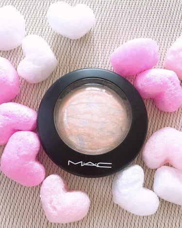 💛MAC
🧡ミネラライズスキンフィニッシュライトスカペード

こちら遠鉄百貨店にて購入しました。

すごーく長い名前ですが
MACのハイライトです🤣
多くの方が投稿されているので
有名なコスメの
ひとつ