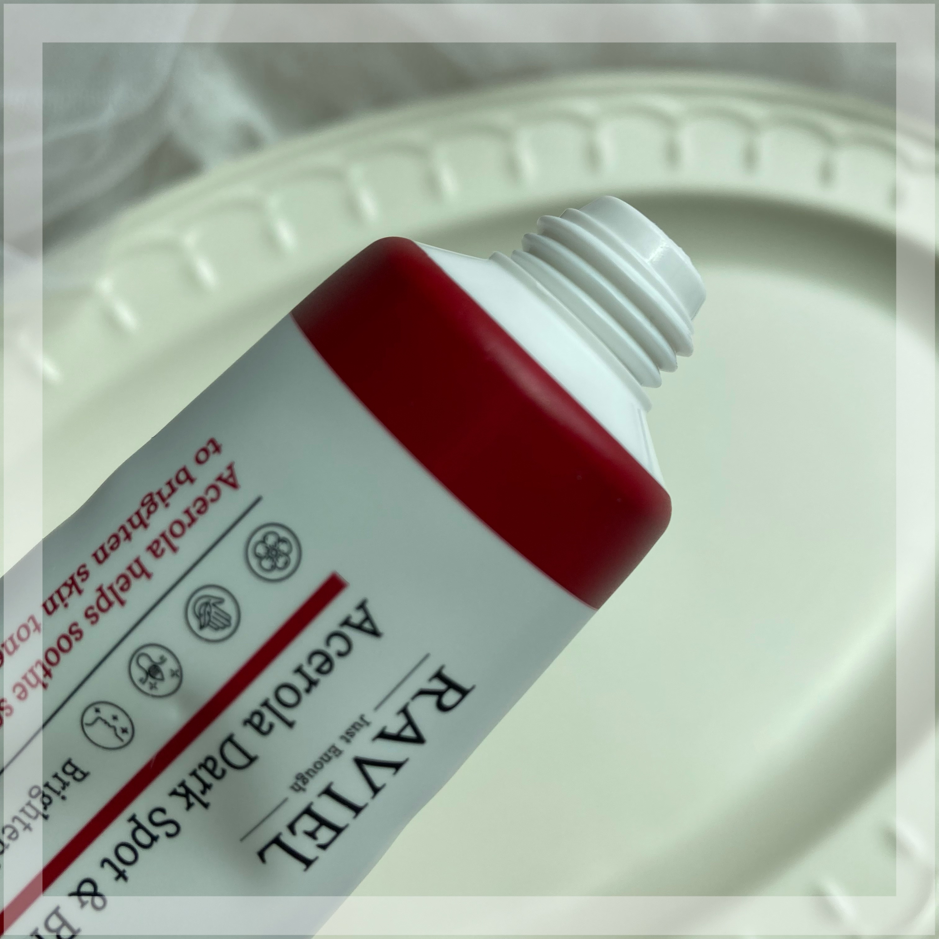 アセロラダークスポット&ブレミッシュ ケア クリーム/RAVIEL/フェイスクリームを使ったクチコミ（3枚目）