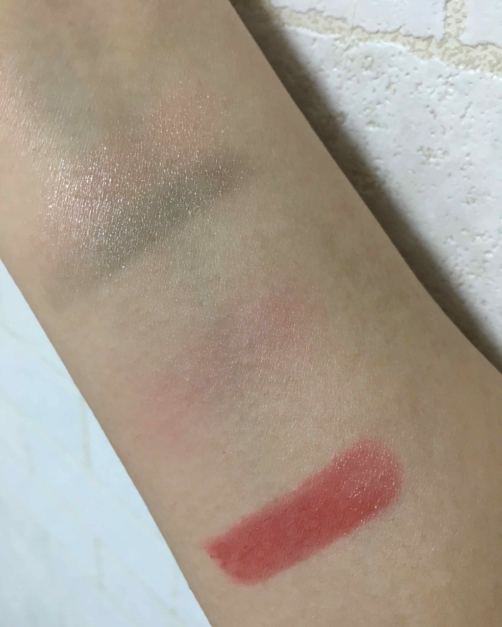 クレヨンアイシャドウ アッシュカーキ/マクレール/スティックアイシャドウを使ったクチコミ（2枚目）