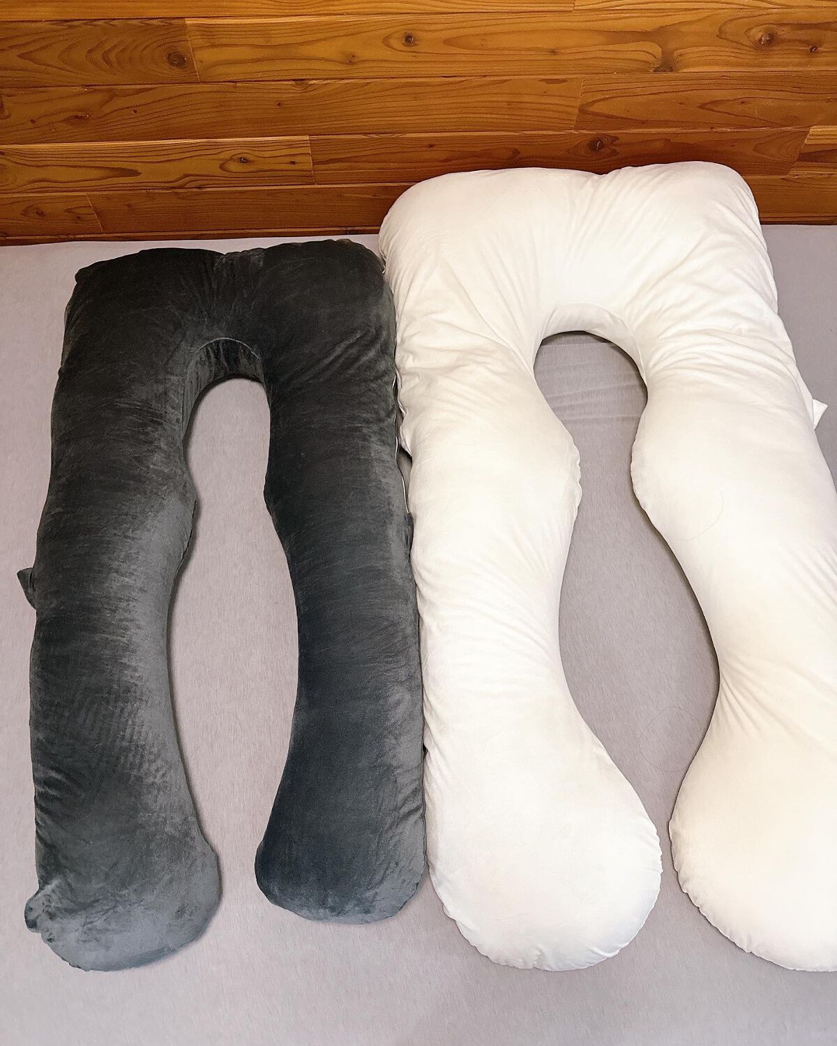 めるᙏ̤̫͚𓍯フォロバ on LIPS 「〖HUGMIN〗U字型抱き枕(Miniグレー)‥‥‥‥‥‥‥‥..」(5枚目)