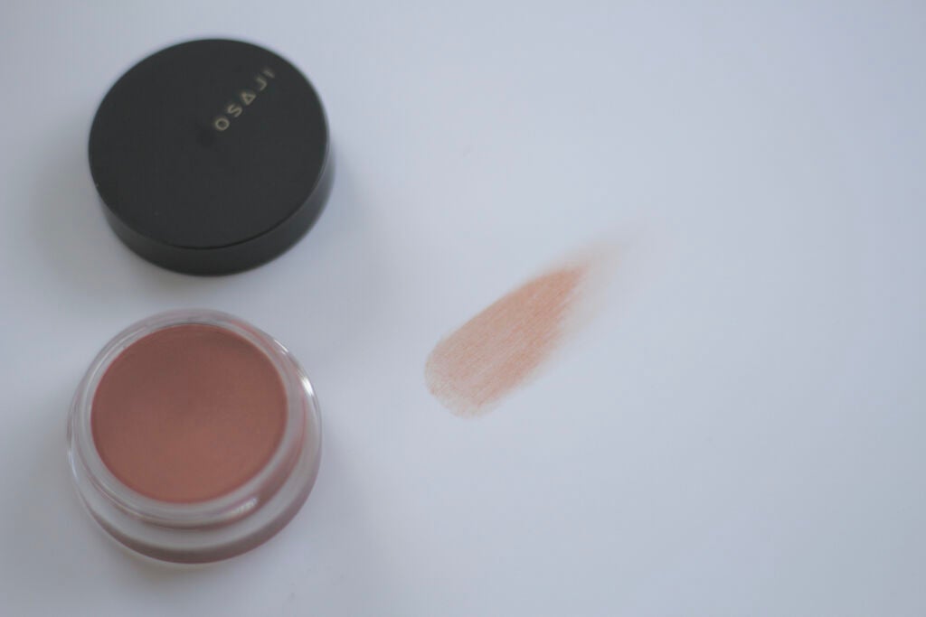 ミネラルラディアントスキンバーム/エトヴォス/クリームハイライトを使ったクチコミ(3枚目)