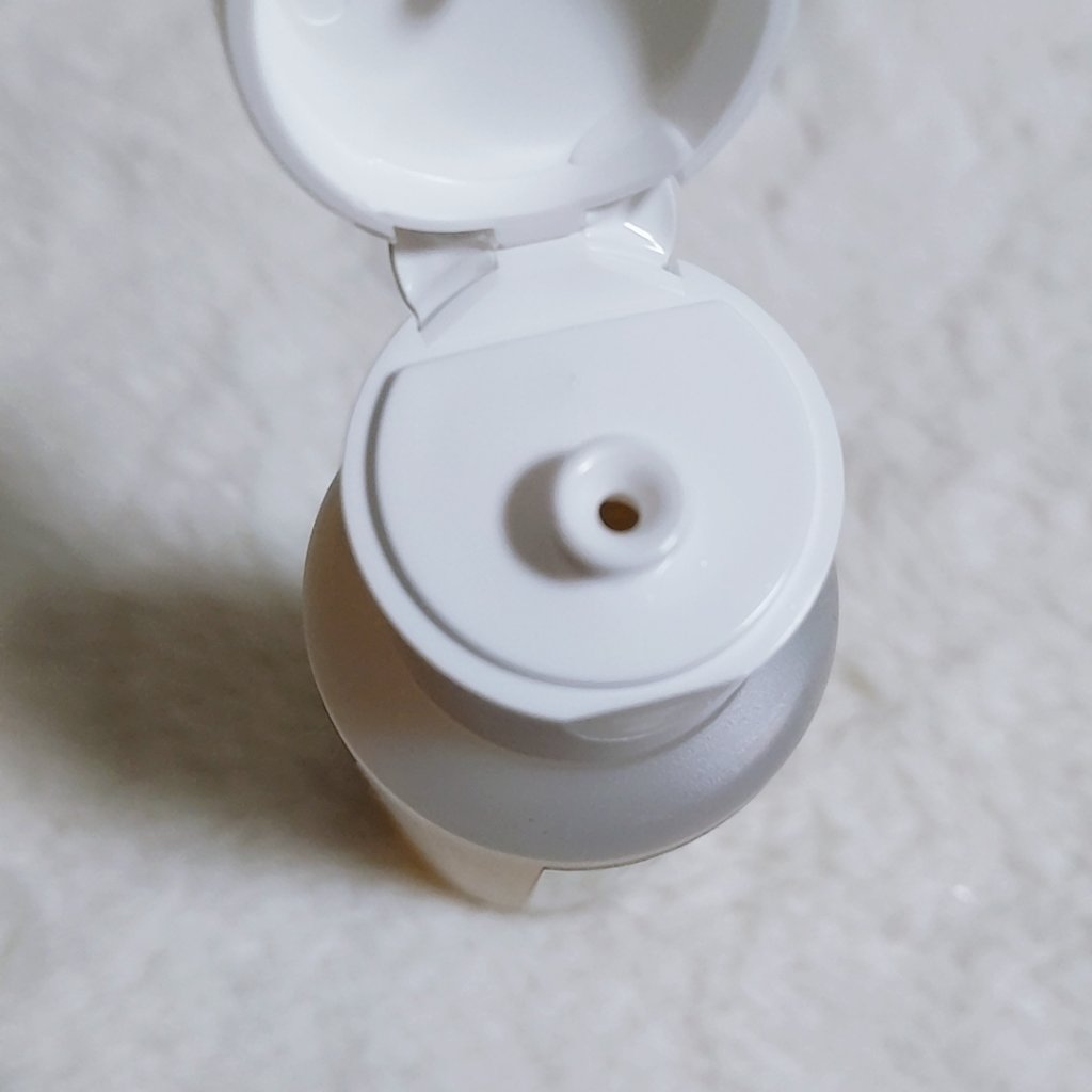 パイナップル豆乳ローションプレミアム/鈴木ハーブ研究所/ボディローションを使ったクチコミ（2枚目）