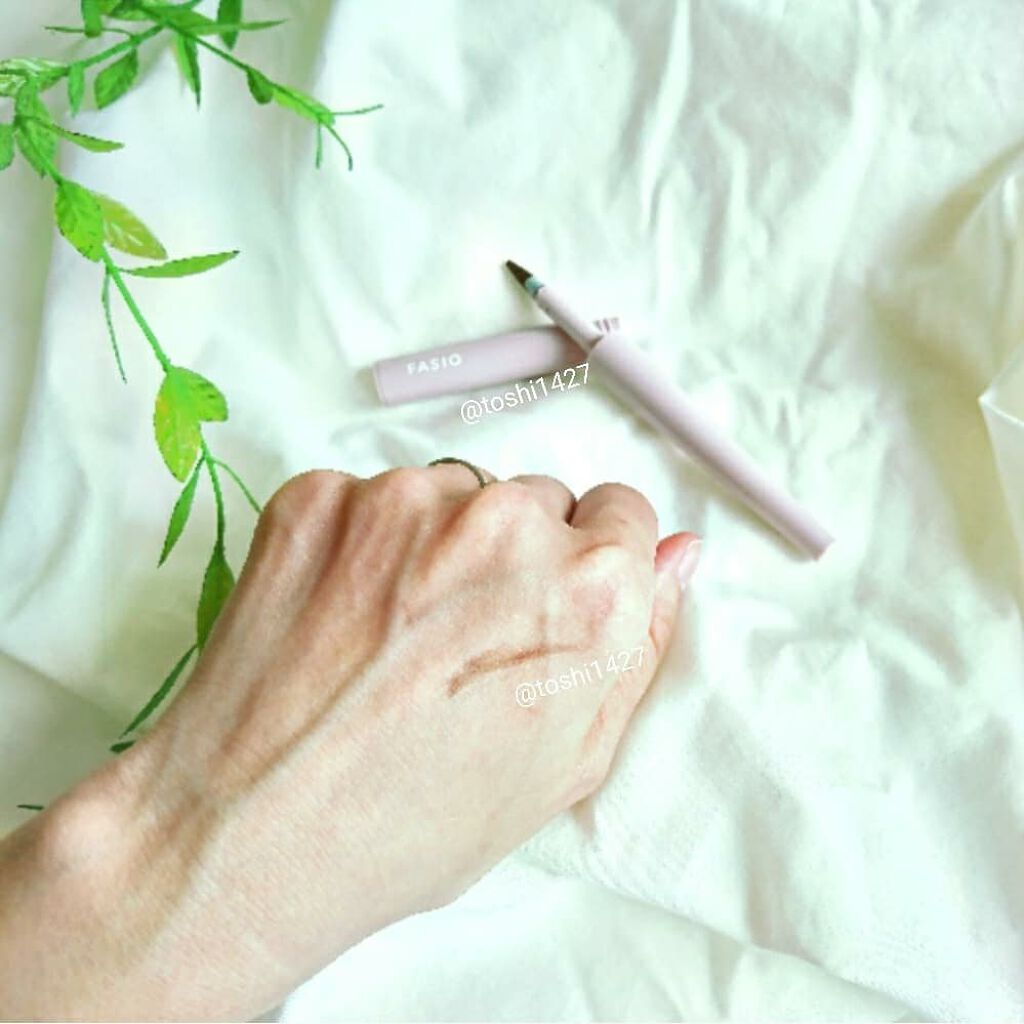 パウダリーティント アイブロウ/FASIO/眉ティントを使ったクチコミ(3枚目)