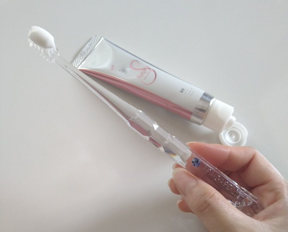 アパガードクリスタル歯ブラシ/アパガード/歯ブラシを使ったクチコミ（3枚目）