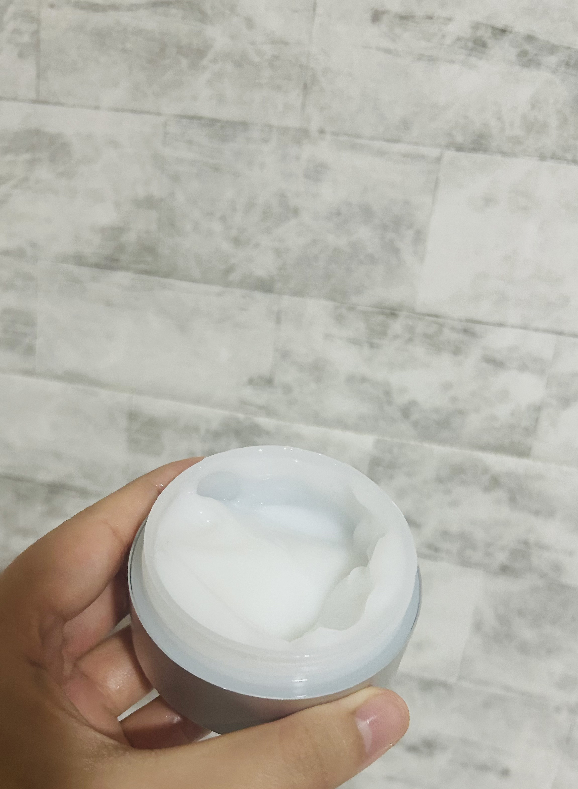 ミルクブライトニングクリーム/MEDIHEAL/フェイスクリームを使ったクチコミ（3枚目）