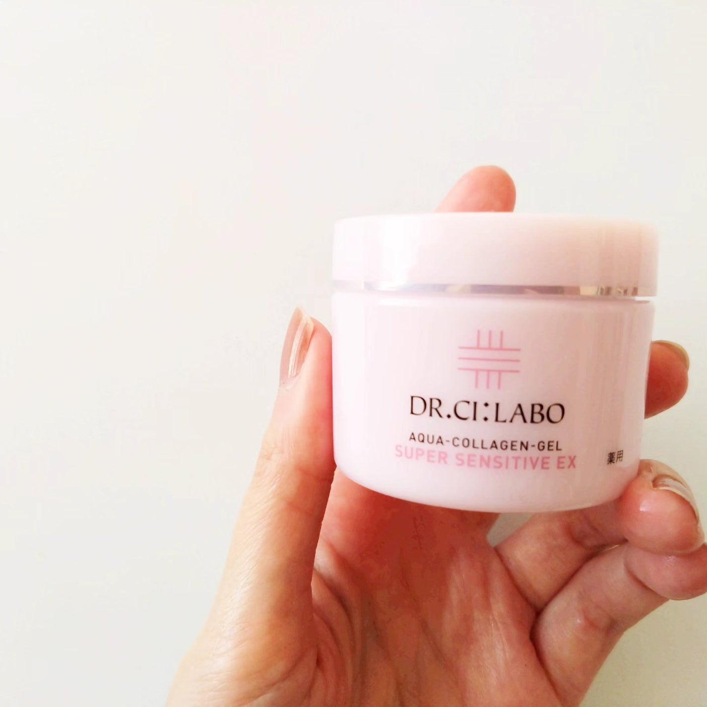 薬用アクアコラーゲンゲル スーパーセンシティブEX/ドクターシーラボⓇ/オールインワン化粧品を使ったクチコミ(4枚目)