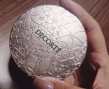 フェイスパウダー/DECORTÉ/ルースパウダーを使ったクチコミ(1枚目)