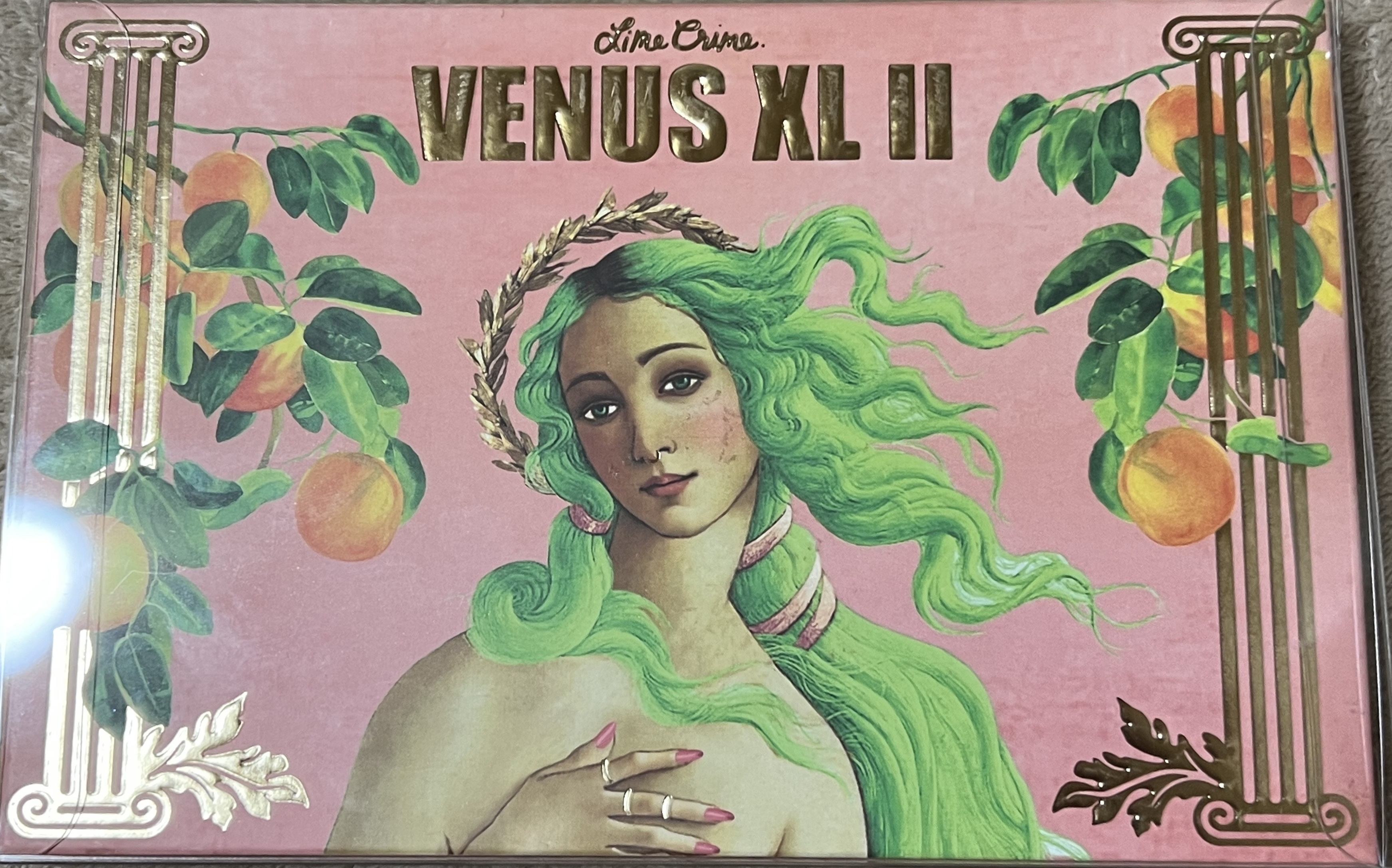 ヴィーナス XL 2 アイシャドウ パレット/Lime Crime(海外)/アイシャドウパレットを使ったクチコミ（2枚目）