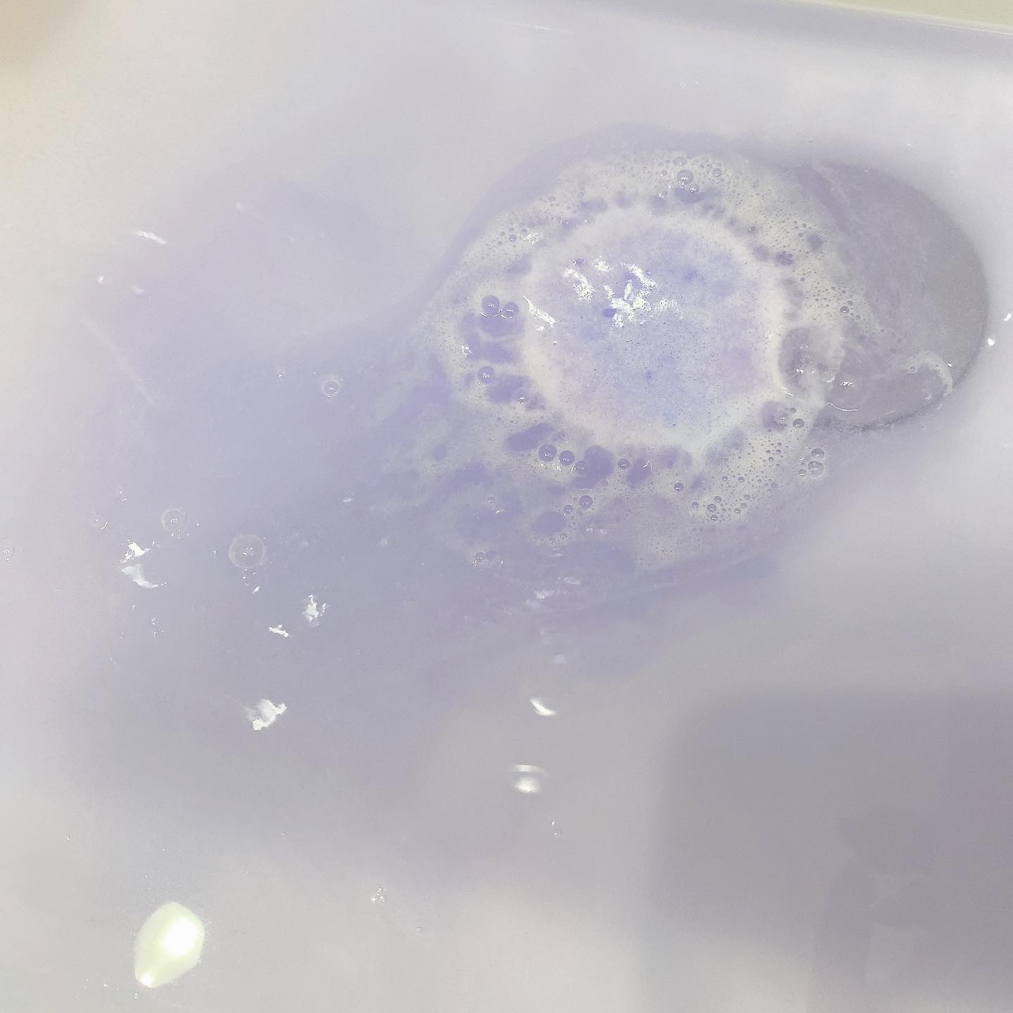 モンスターバブル NIGHTモード /バブ/炭酸系入浴剤を使ったクチコミ（3枚目）