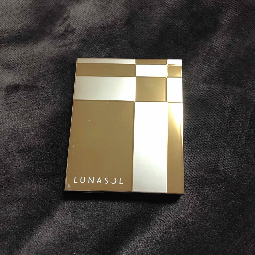 ニュアンスシェイドアイズ/LUNASOL/アイシャドウパレットを使ったクチコミ（2枚目）