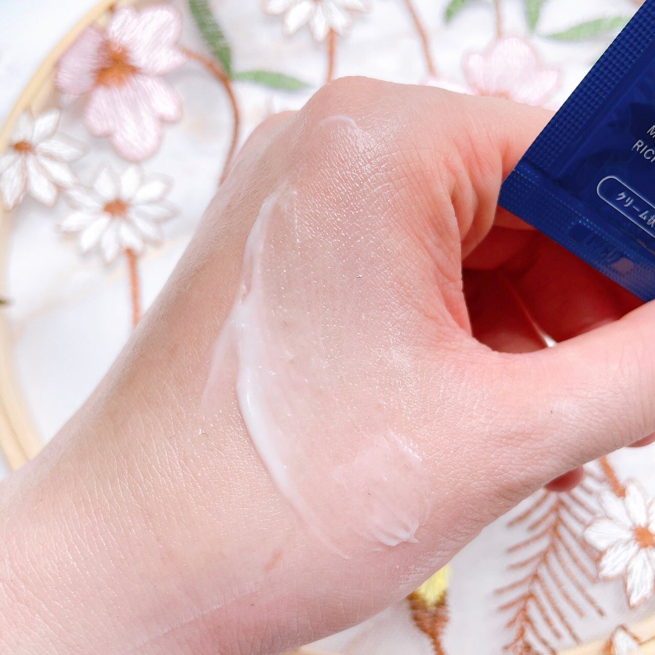 ジェリー コンディショナー/cresc. by ASTALIFT/化粧水を使ったクチコミ(7枚目)