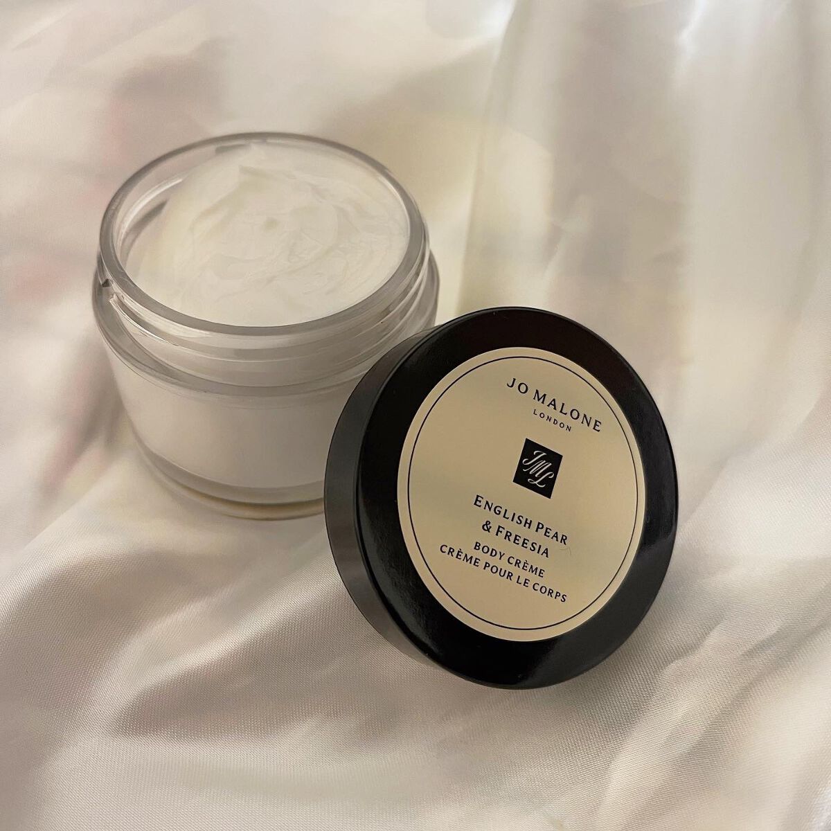 イングリッシュ ペアー&フリージア ボディ クレーム/Jo MALONE LONDON/ボディクリームを使ったクチコミ(2枚目)