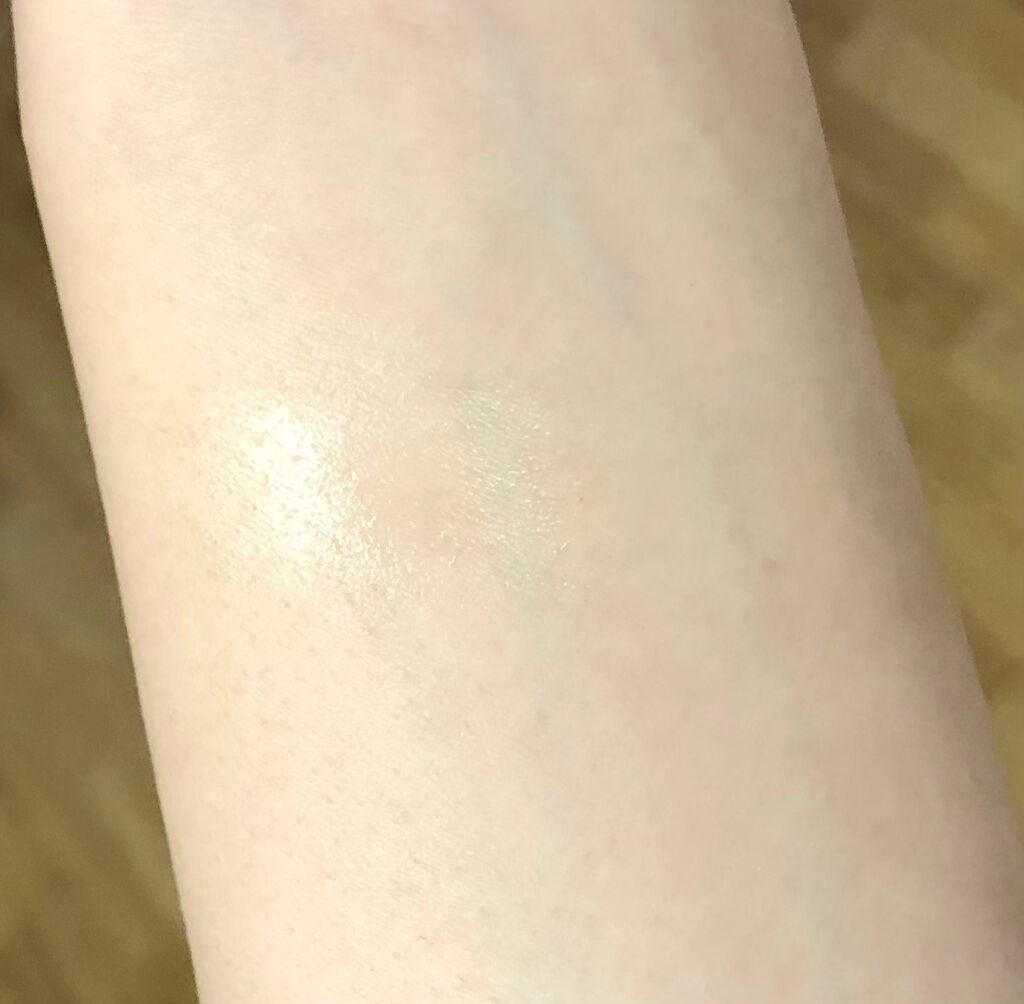 トゥルーディメンションラディアンスバーム/hince/スティックハイライトを使ったクチコミ(2枚目)