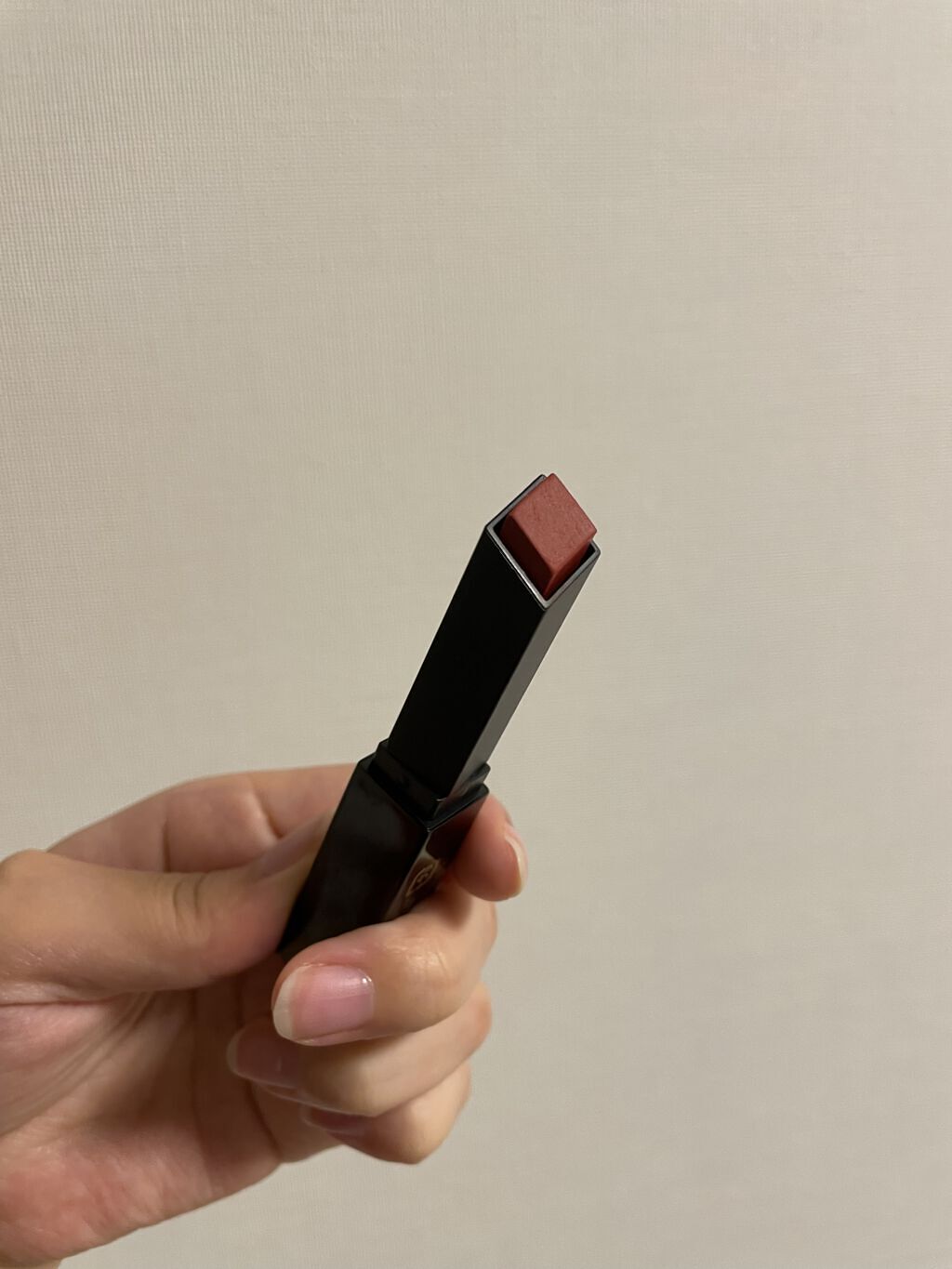 ルージュ ピュールクチュール ザ スリム ベルベットラディカル No.305 オレンジ サージ/YVES SAINT LAURENT BEAUTE/口紅を使ったクチコミ（2枚目）