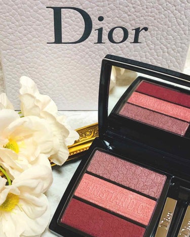 Dior 【旧】トリオ ブリック パレットのクチコミ「Dior   トリオ ブリック パレット
             (853 ローズ キャンバ.....」（1枚目）