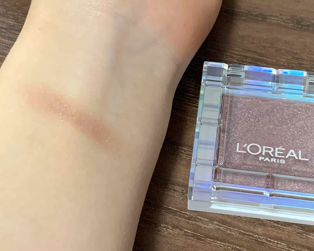 カラークイーン オイルシャドウ/ロレアル パリ/単色アイシャドウを使ったクチコミ（2枚目）