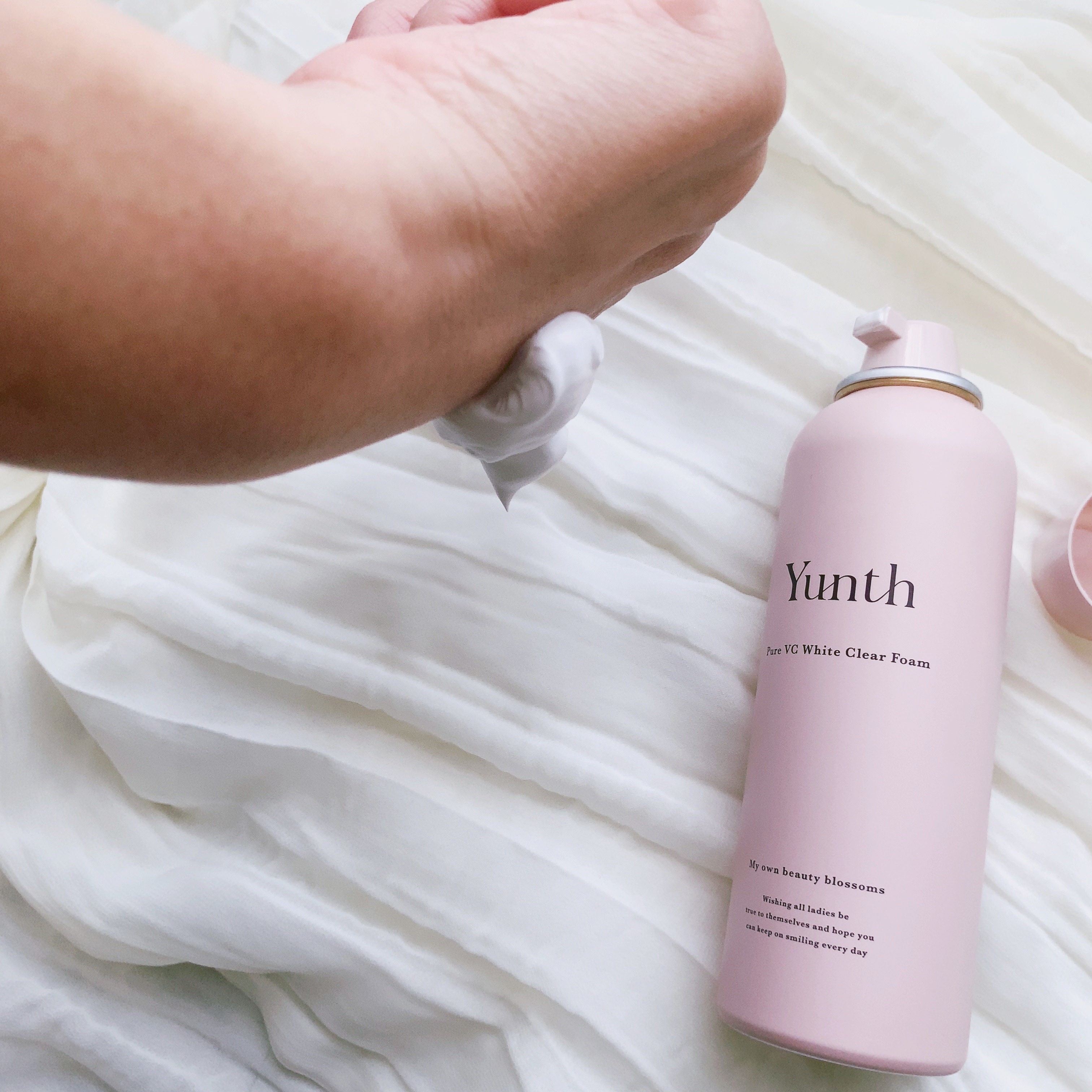 生VCホワイトクリアフォーム/Yunth/泡洗顔を使ったクチコミ（3枚目）