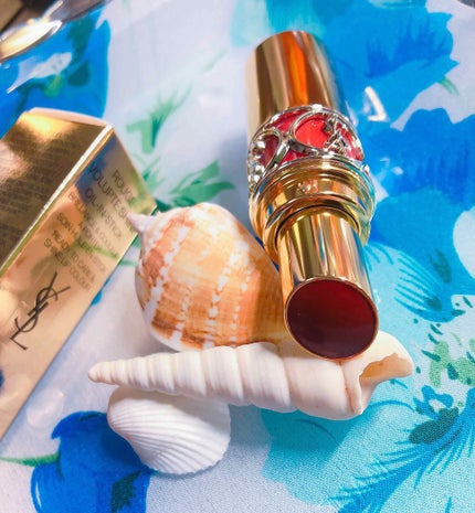 ルージュ ヴォリュプテ シャイン/YVES SAINT LAURENT BEAUTE/口紅を使ったクチコミ(2枚目)