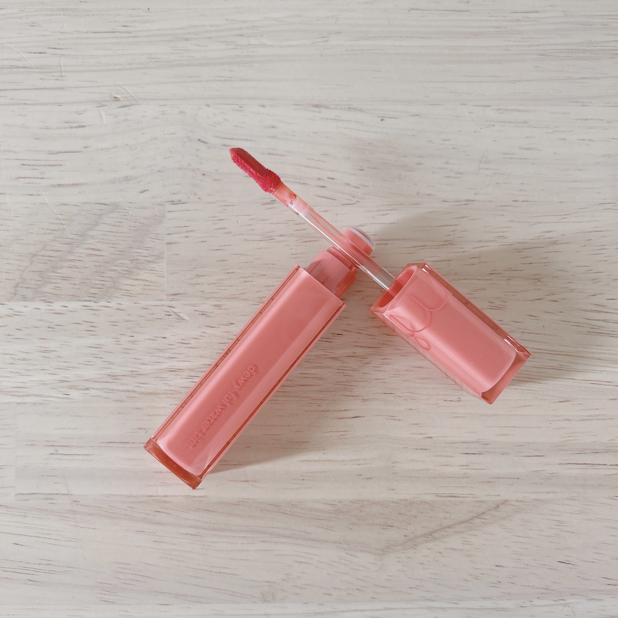 デュイフルウォーターティント/rom&nd/リップティントを使ったクチコミ（1枚目）