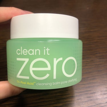 れぽ☺︎clean it zero/pore clarifying
2020/11/25〜
ピンクを使ってみて良かったので今度は違うシリーズにしてみた。qoo10にて購入。
黄緑は角質・毛穴ケアに🍃

