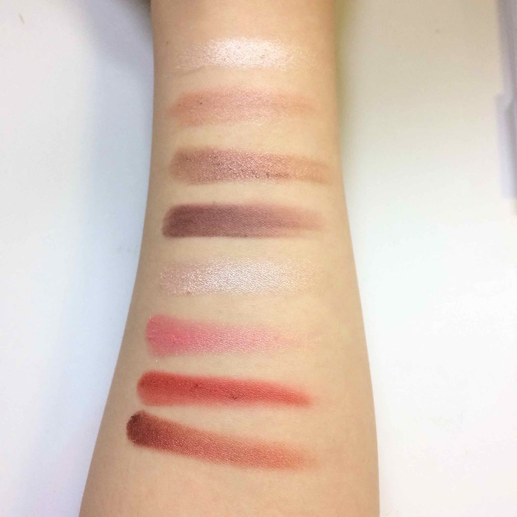 スイーツコレクション/マリブビューティー/アイシャドウパレットを使ったクチコミ(3枚目)