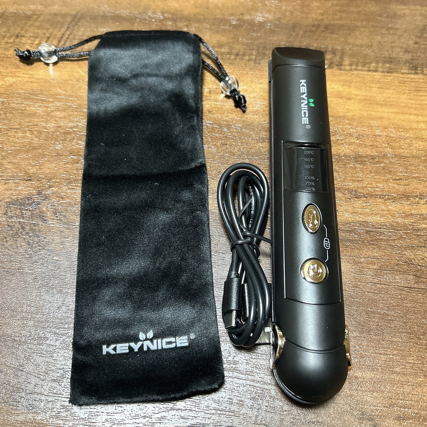 もふるん on LIPS 「KEYNICEコードレスヘアアイロン。KN-2606。ブラック..」(3枚目)