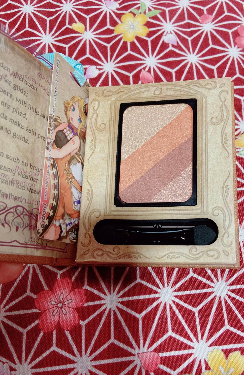 童話コスメ✕初音ミク 洋古書アイシャドウ/cosme play/アイシャドウパレットを使ったクチコミ(2枚目)