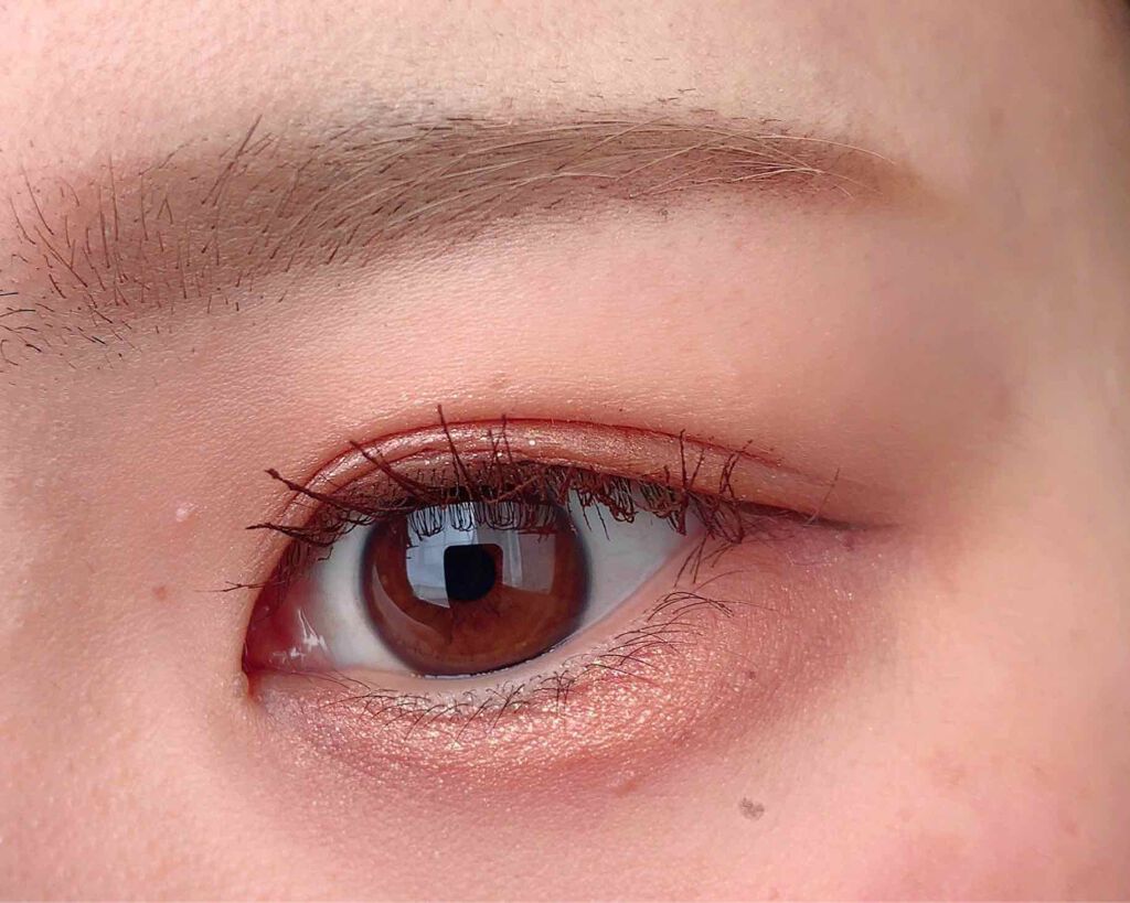 プリズム エアー シャドウ/CLIO/単色アイシャドウを使ったクチコミ（1枚目）