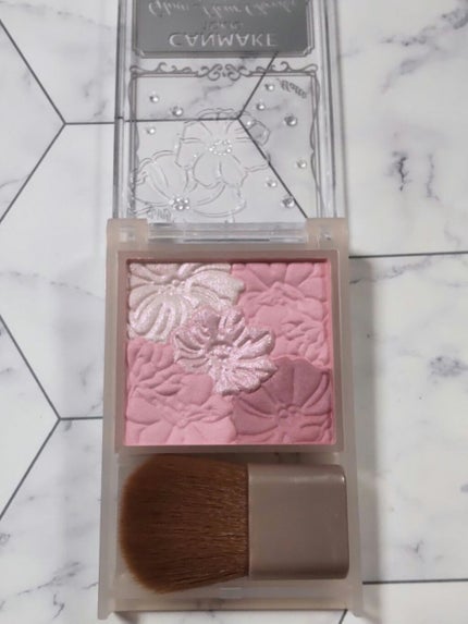 グロウフルールチークス/キャンメイク/パウダーチークを使ったクチコミ(3枚目)