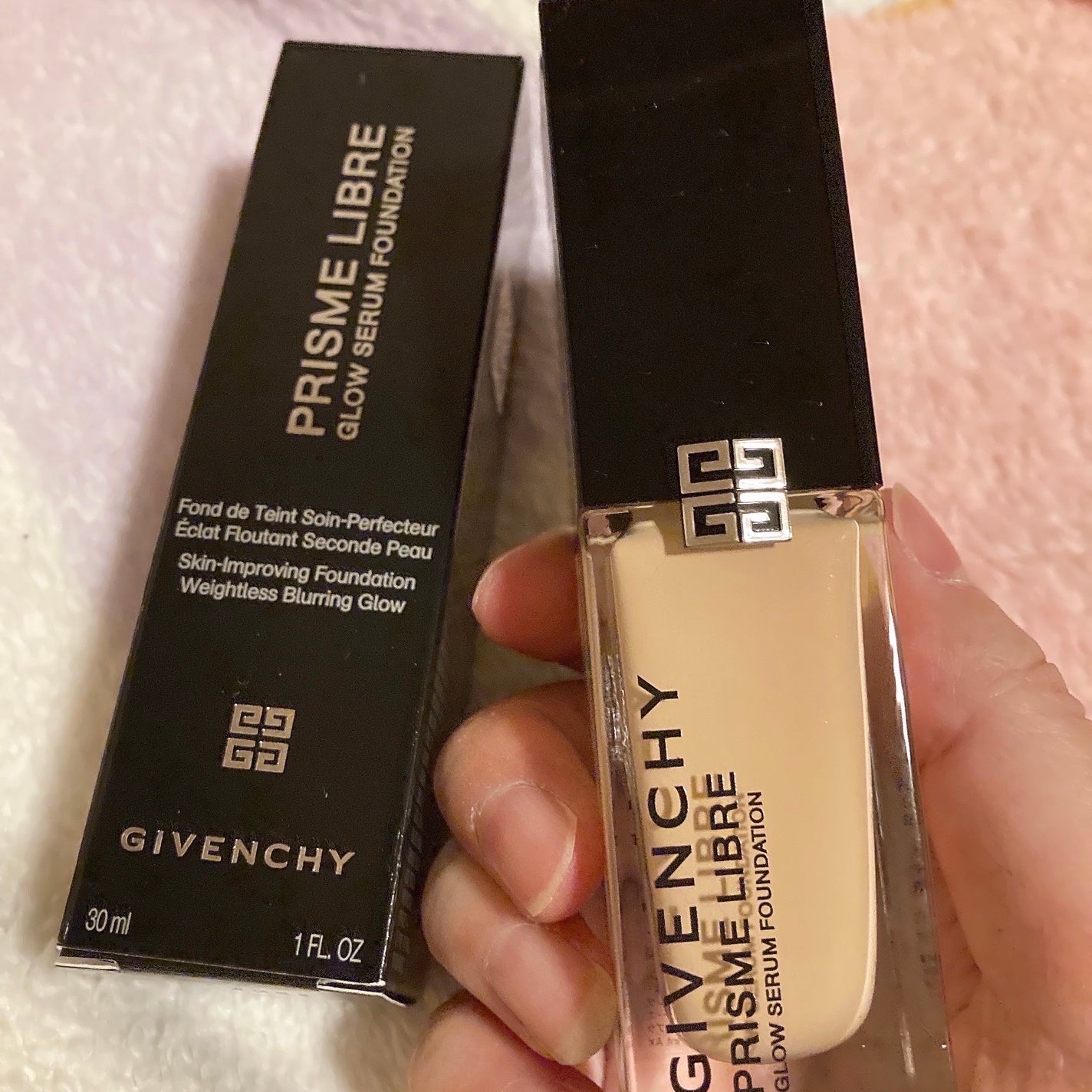 プリズム・リーブル・グロウ・セラム・ ファンデーション/GIVENCHY/リキッドファンデーションを使ったクチコミ(2枚目)