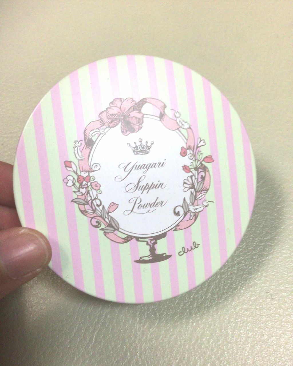 すっぴんパウダー/クラブ/プレストパウダーを使ったクチコミ（1枚目）