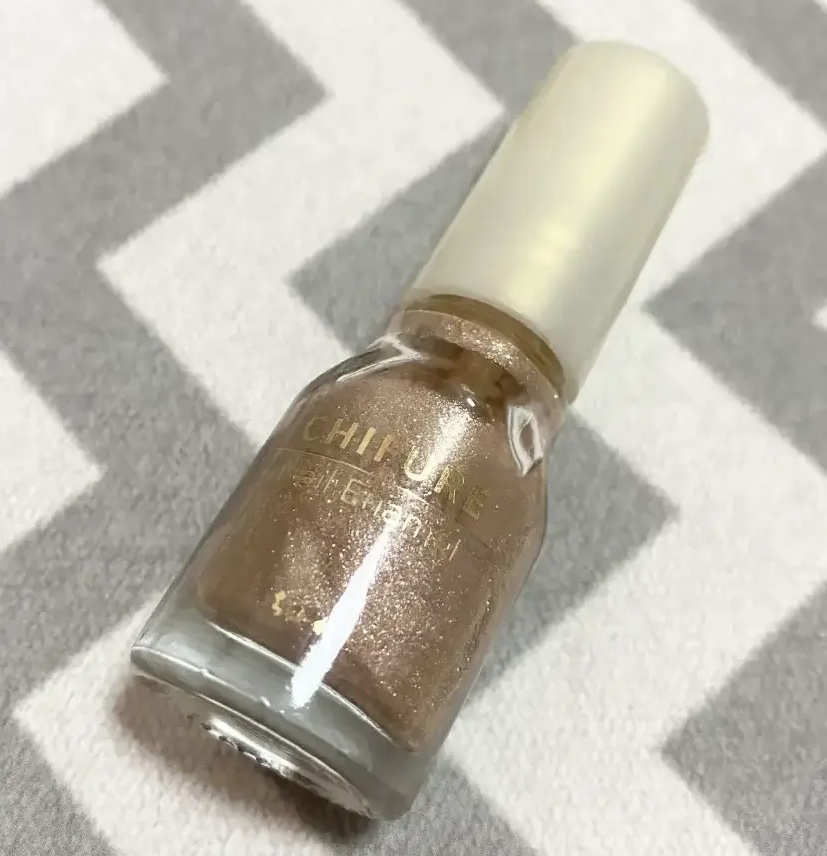 ネイル エナメル 601 ベージュ系パール/ちふれ/マニキュアを使ったクチコミ（1枚目）