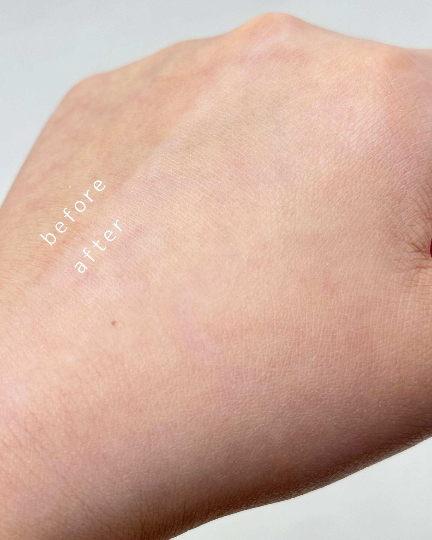 ヒドゥンカバーコンシーラー アイボリー/4B:face/リキッドコンシーラーを使ったクチコミ（3枚目）