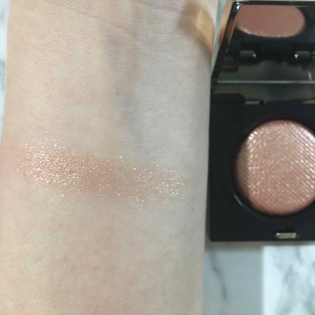 リュクスアイシャドウ/BOBBI BROWN/単色アイシャドウを使ったクチコミ(2枚目)