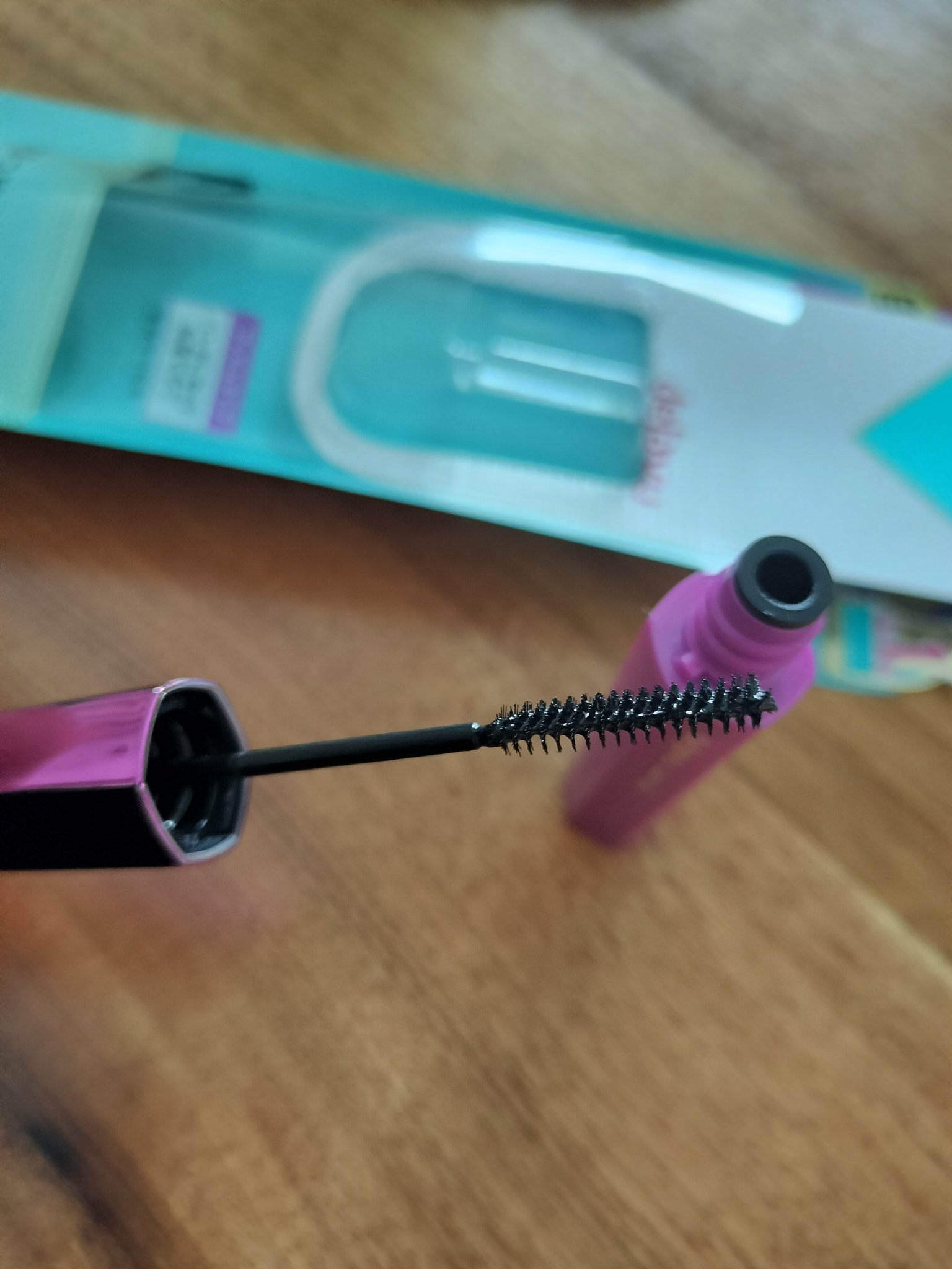 「塗るつけまつげ」自まつげ際立てタイプ/デジャヴュ/マスカラを使ったクチコミ（3枚目）