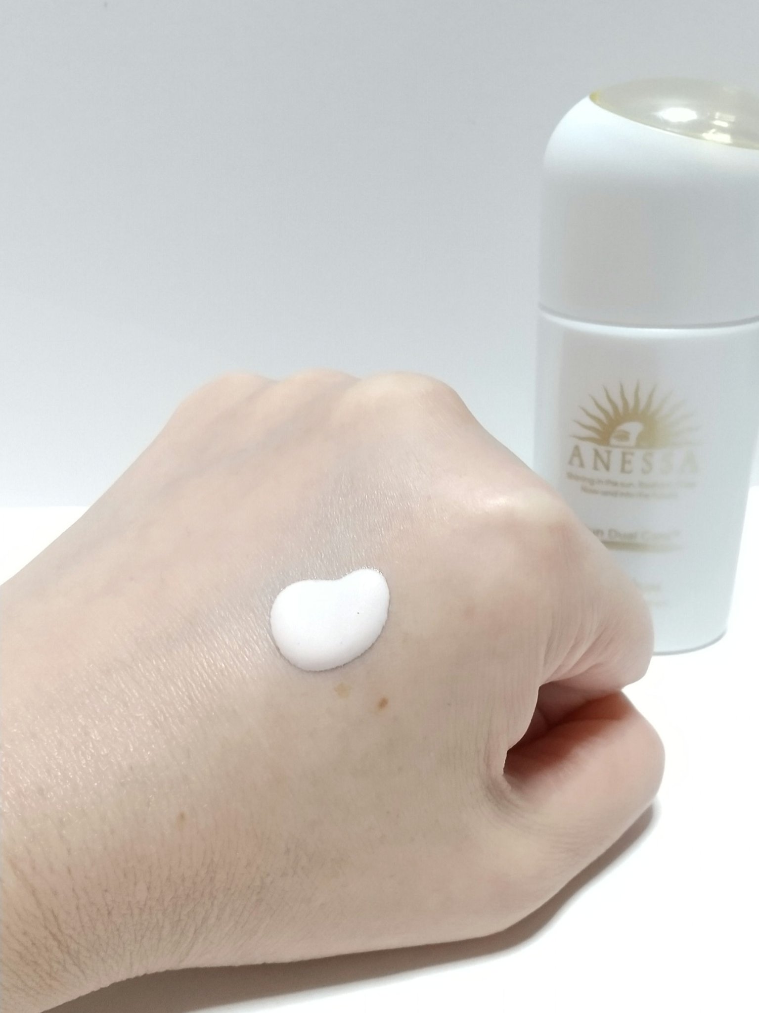 デイセラム/アネッサ/化粧下地を使ったクチコミ（2枚目）