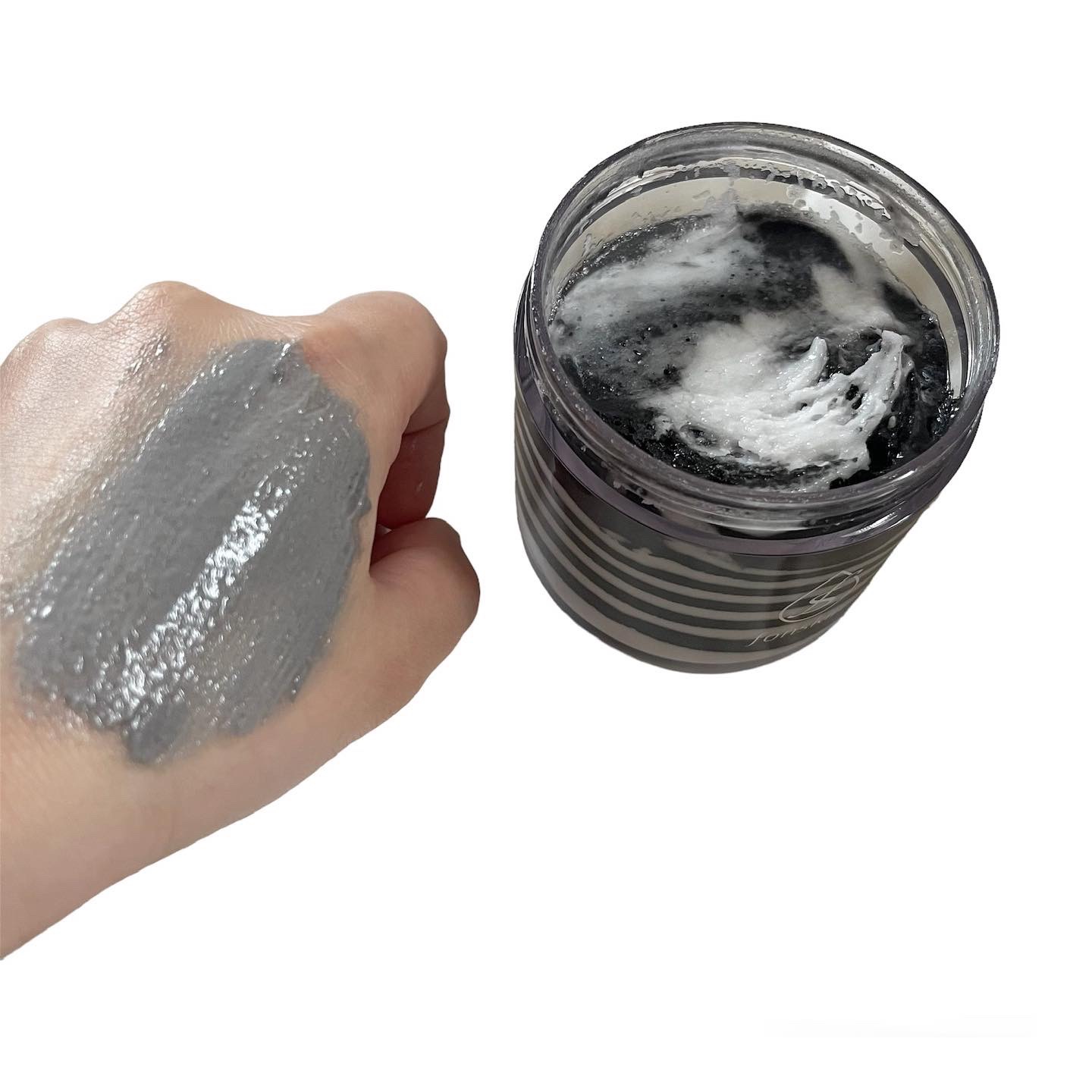 ソルシアボディスクラブ/fonskin/ボディスクラブを使ったクチコミ（2枚目）