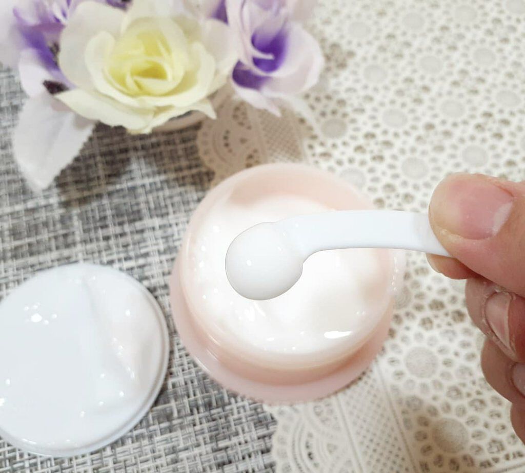 プレミアリフト オールインワン/CANADEL/オールインワン化粧品を使ったクチコミ(2枚目)