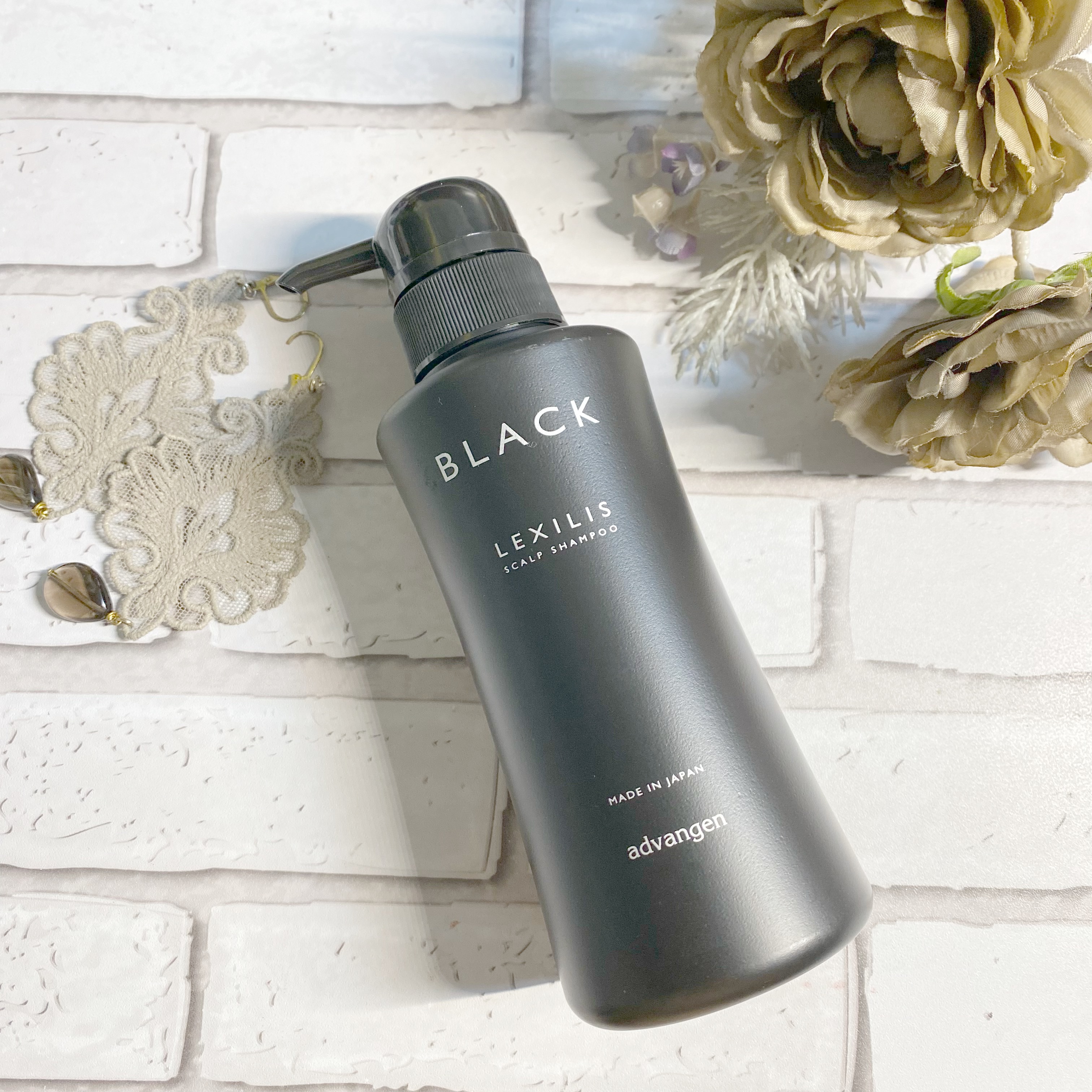 ブラック フレグランス スタイリング ヘアエッセンス/LEXILIS/アウトバストリートメントを使ったクチコミ（2枚目）