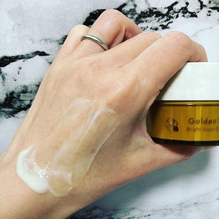 ゴールデンVC ブライト カプセルドリップ/fracora/化粧水を使ったクチコミ(10枚目)